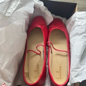 Lulu's Vibrant Red Flats